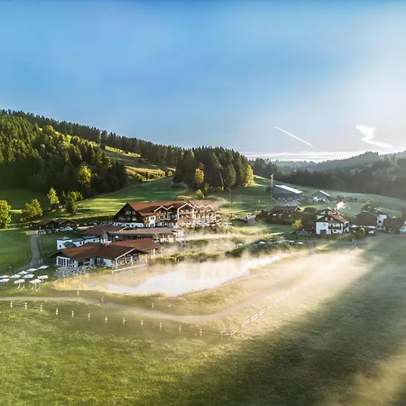 Hotel Haubers Naturresort Gutshof 4*